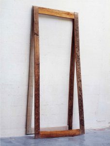 Sculpture bandée - 1998 – Bois, tarlatane. 200 x 170 x 20 cm. Denis Falgoux